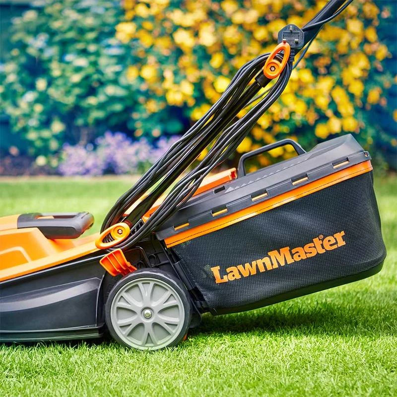 LawnMaster 1400W 34cm | Electric Lawn Mower
