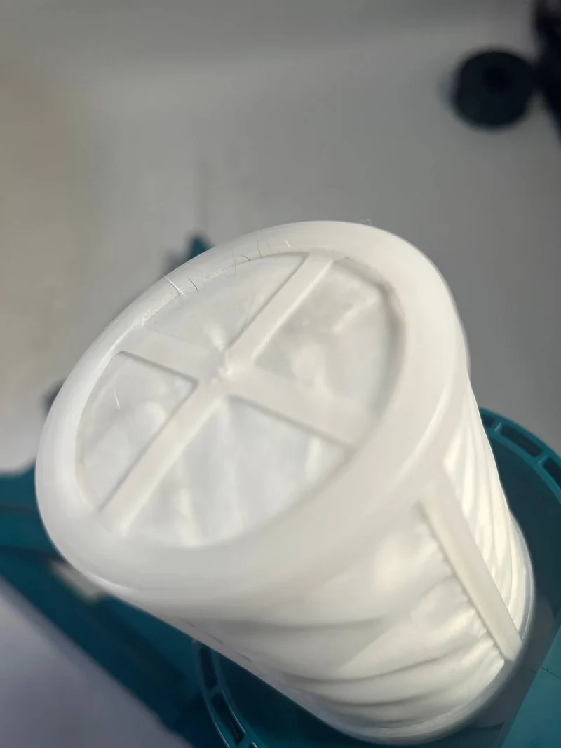 Makita DCL 180 Z Akku Staubsauger 18 V 0,65 l Solo - ohne Akku, ohne Ladegerät - Leicht Gebraucht