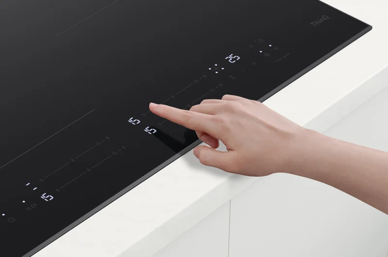 LG 60cm Induction Cooktop, 4 Cook Zones, 1 Flexi