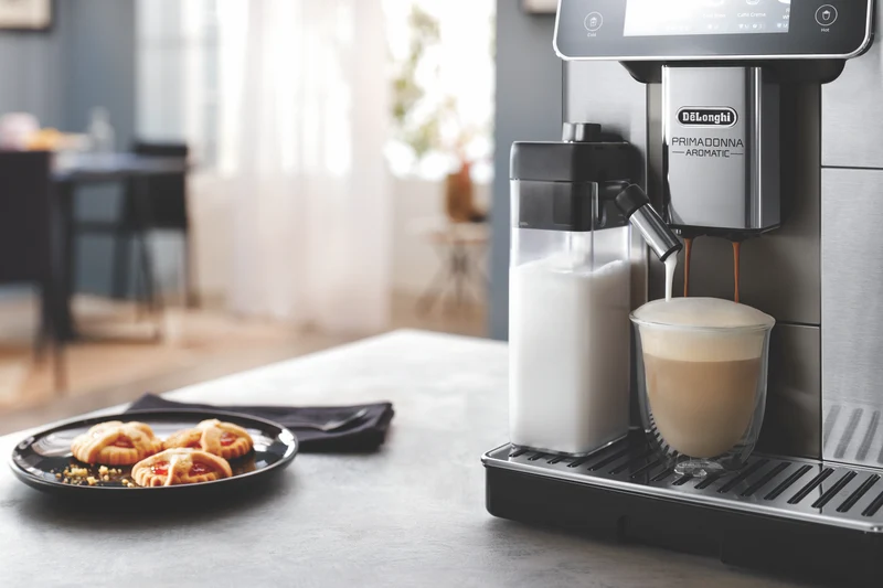DeLonghi PrimaDonna Aromatic Fully Automatic Coffee Machine