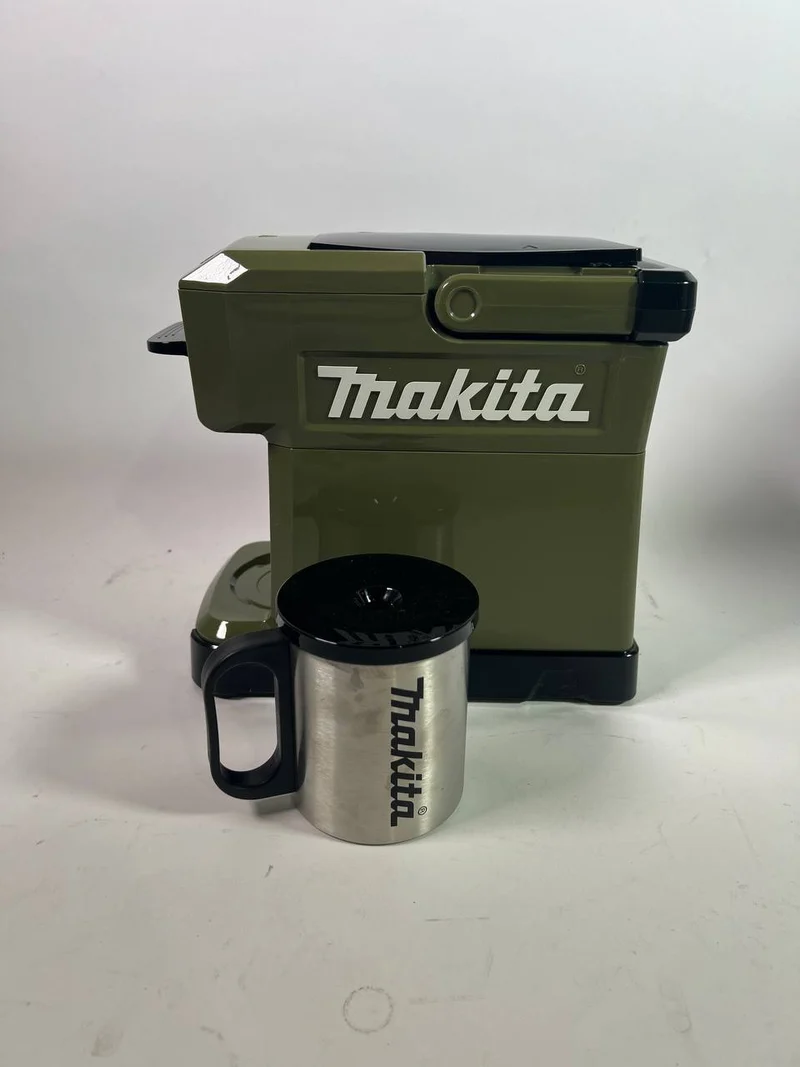 Makita DCM 501 ZO Akku Kaffeemaschine 12 V max. / 18 V Olive - Outdoor Adventure Edition Solo - Leicht Gebraucht