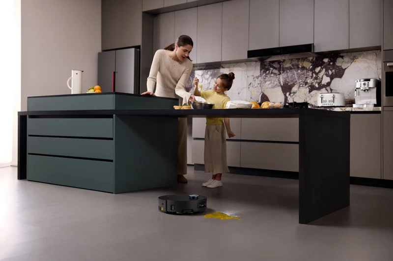 Dreame Aqua10 Ultra Track S Robot Vacuum