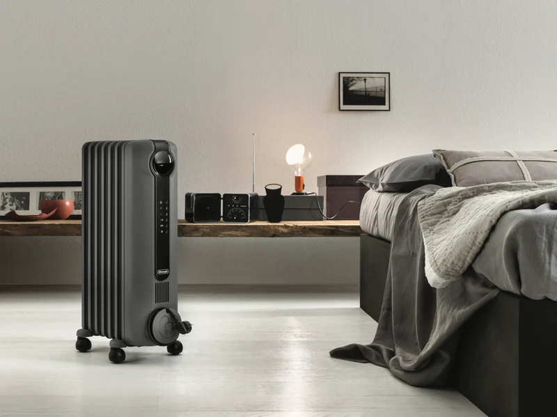 DeLonghi 1500W Radia S Digital Oil Column Heater with Timer