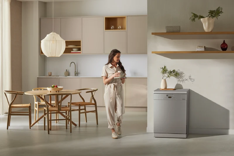 Miele 60cm Freestanding Dishwasher with QuickPowerWash CleanSteel
