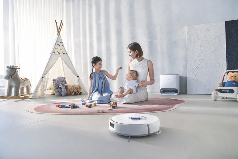 Narwal Freo X Ultra Robot Vacuum and Mop