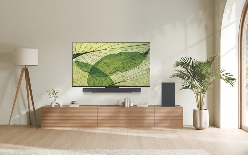 LG 77" OLED EVO C5 AI UHD 4K Smart TV 2025