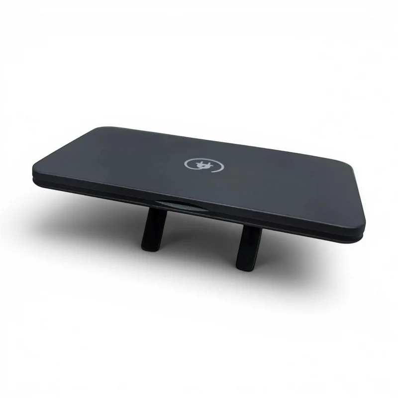 T300 – Ladeanschluss-Abdeckung / Charging port cover