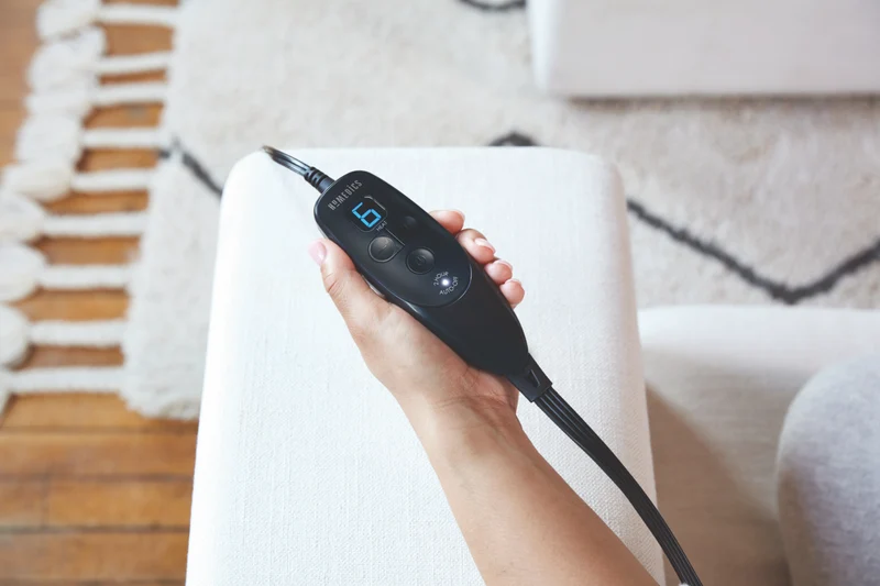 Homedics Weighted Gel Heating Pad with Insta Heat and Cold Therapy