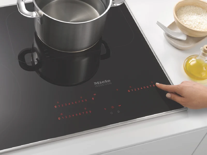 Miele 62cm Induction Cooktop with 1 PowerFlex Cooking Zone and Wi-Fi Connectivity