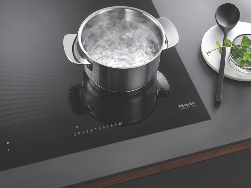Miele 62cm Induction Cooktop with 2 PowerFlex Cooking Zones and Wi-Fi Connectivity