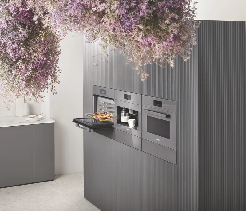 Miele 60cm Pyrolytic Oven with Moisture Plus Function and Wi-Fi Connectivity Graphite Grey