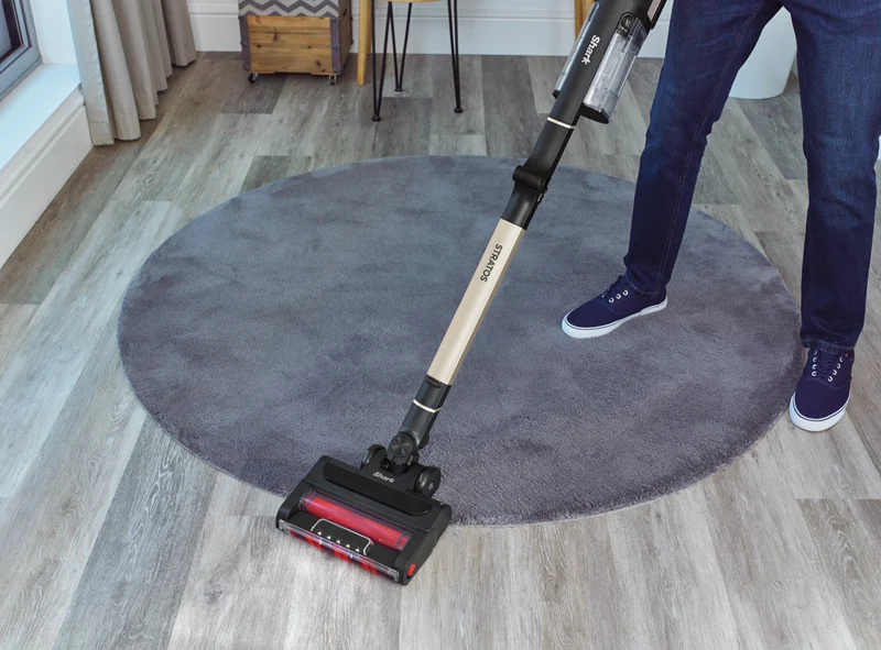 Shark Stratos Pet Pro Cordless Vacuum with Clean Sense IQ