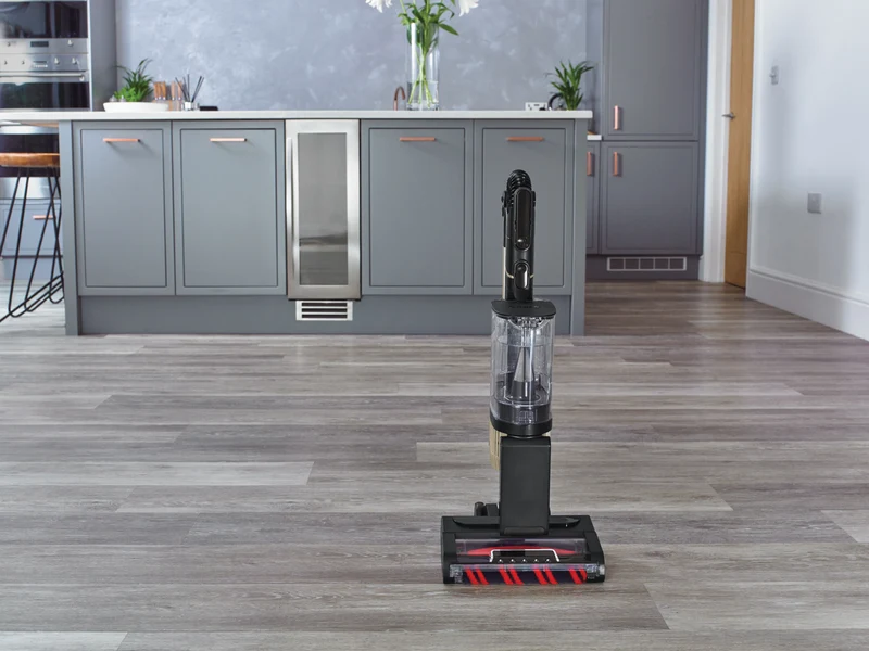Shark Stratos Pet Pro Cordless Vacuum with Clean Sense IQ