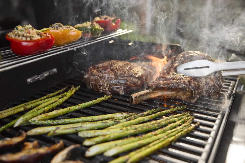 Weber Spirit E-425 4-Burner Gas Barbecue (LPG)