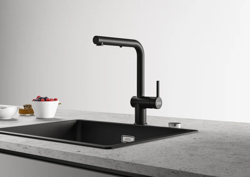 Franke Active L-Shape Pullout Tap, Matt Black
