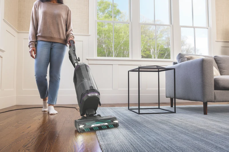Shark Power Detect Pro Upright Vacuum