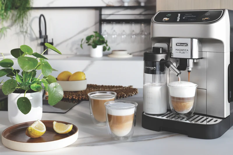 DeLonghi Magnifica Plus Fully Automatic Coffee Machine