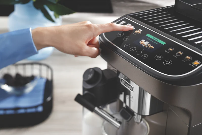 DeLonghi Magnifica Evo Next Fully Automatic Coffee Machine
