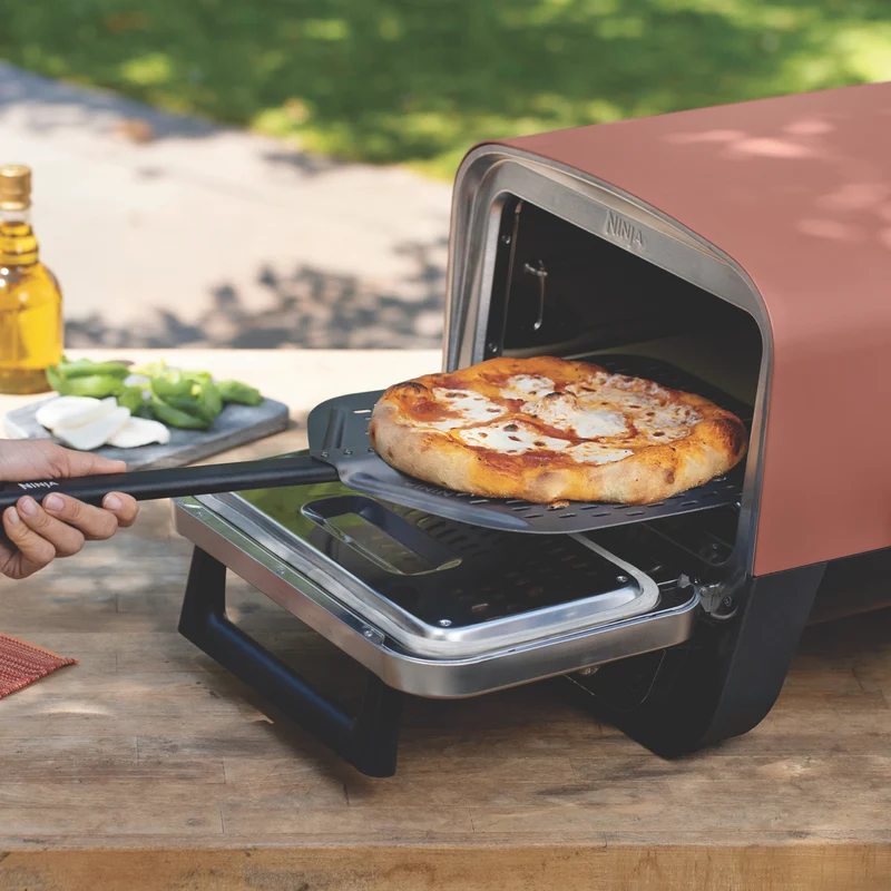Ninja Woodfire Outdoor Oven Red