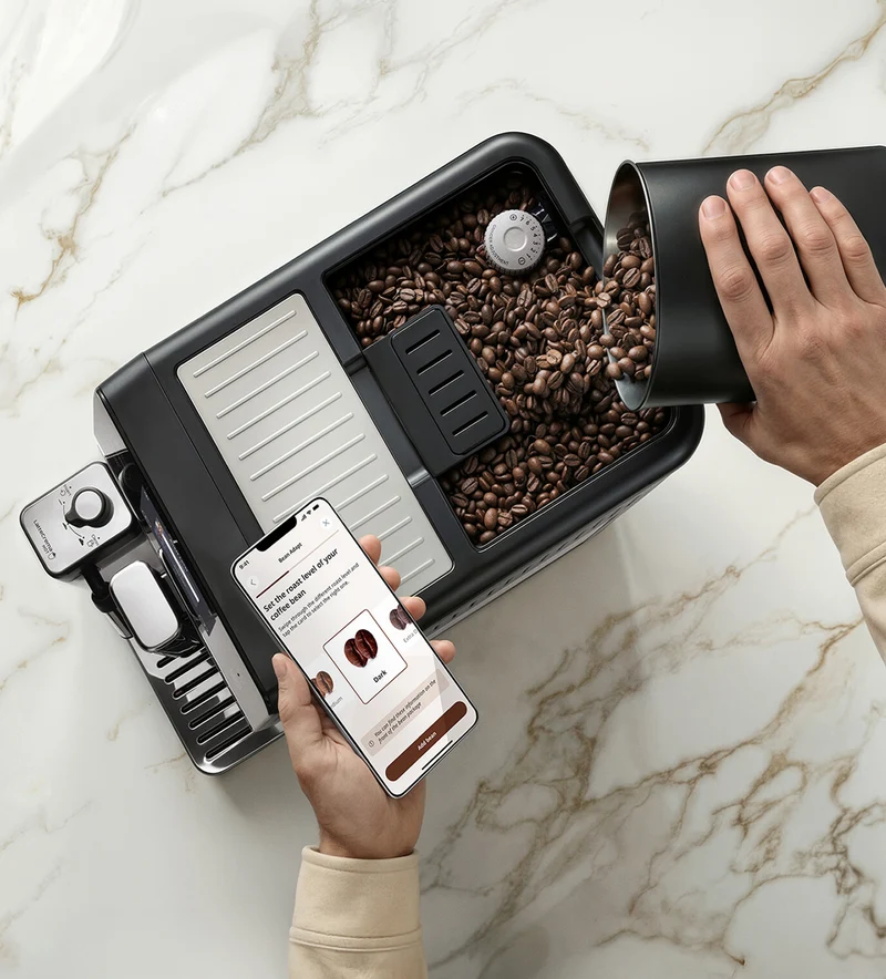 DeLonghi Eletta Ultra Connect Fully Automatic Coffee Machine