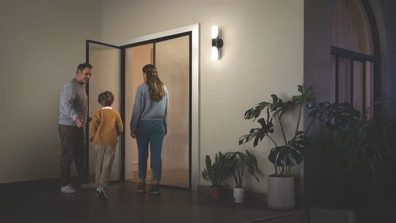 eufy Security Wall Light Camera (Black)