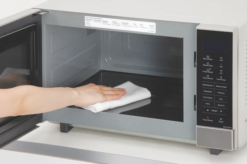 Panasonic 27L 1000W Flatbed Microwave Stainless Steel