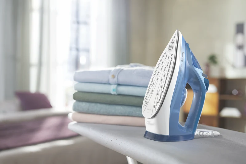 Philips 3000 Series Steam Iron Blue