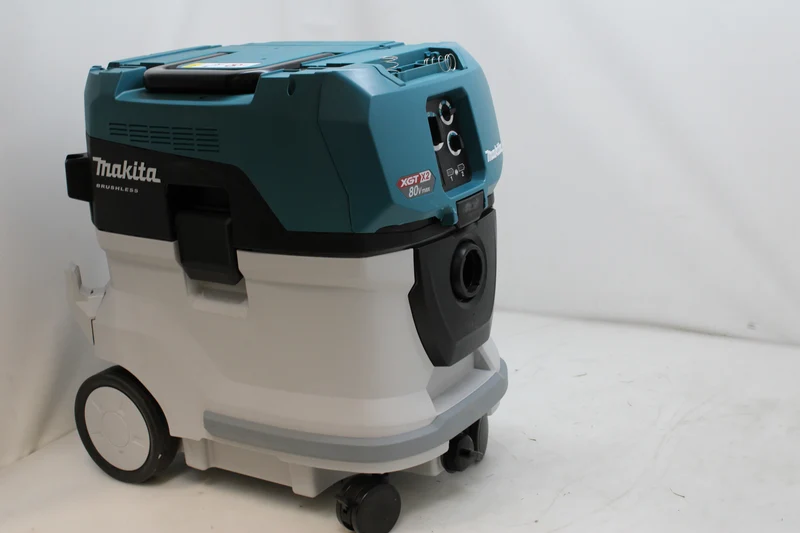 C-Ware Makita VC006GMZ01 Akku-Sauger Staubsauger 350W 40l ohne Akku SIEHE TEXT/FOTO