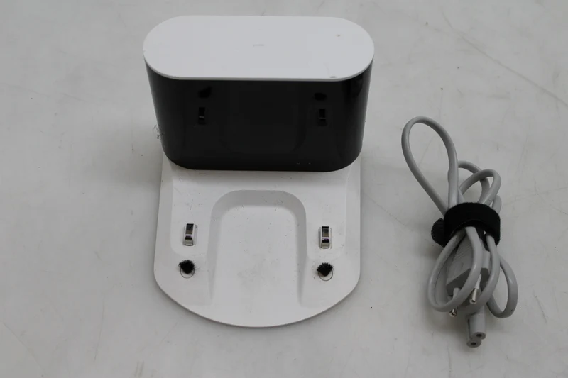 Roborock R100010 Reinigungsroboter Akku Sauger Staubsauger SIEHE TEXT/FOTO