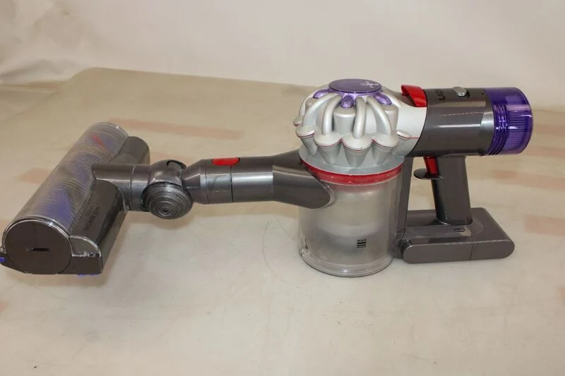 D-Ware Dyson V8 Akku Handstaubsauger Staubsauger Sauger beutellos DEFEKTWARE759