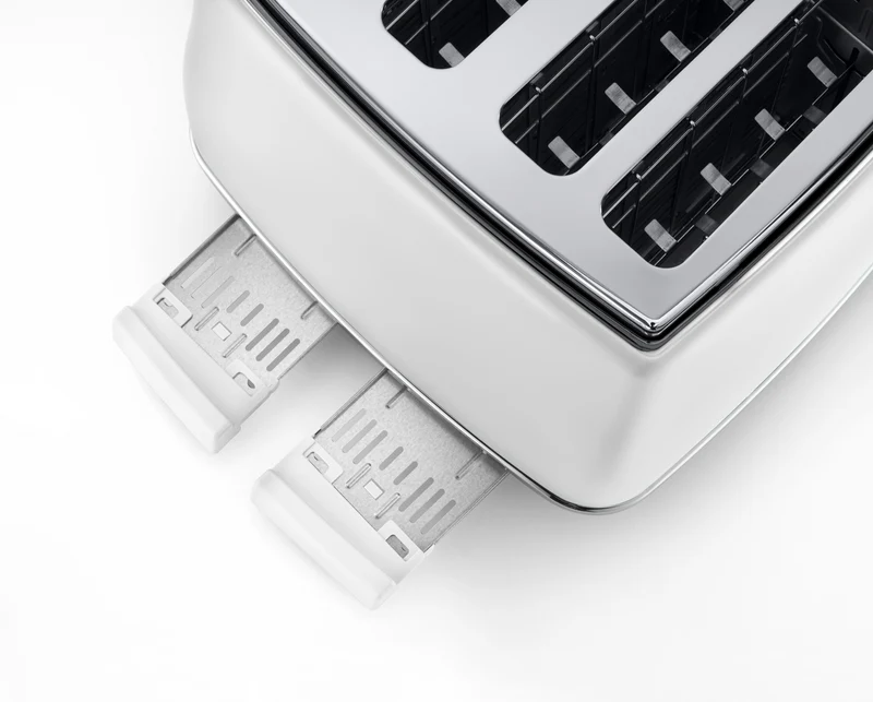 DeLonghi Icona Capitals 4 Slice Toaster Helsinki White