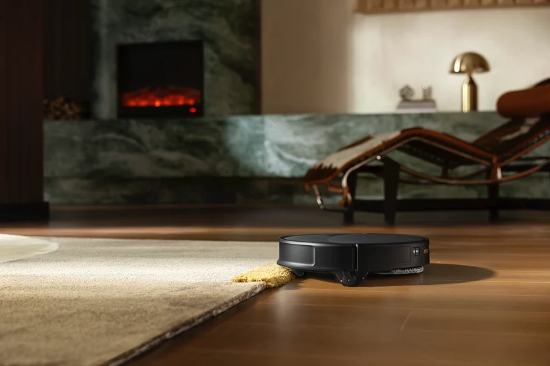 Roborock Saros 20 Robotic Vacuum