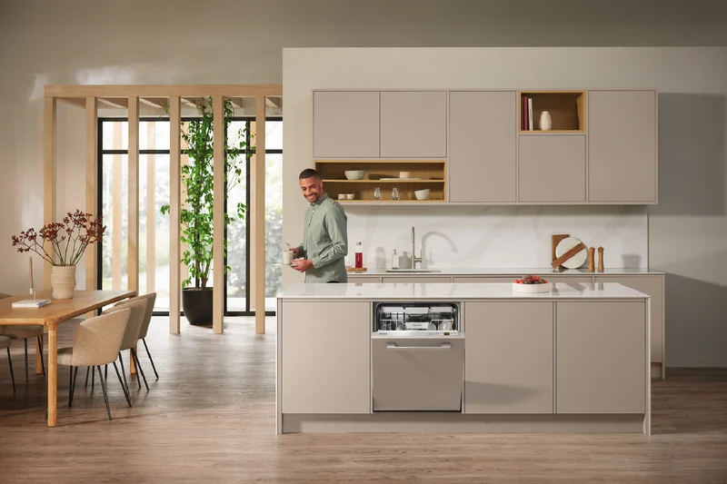 Miele 60cm Fully Integrated Dishwasher